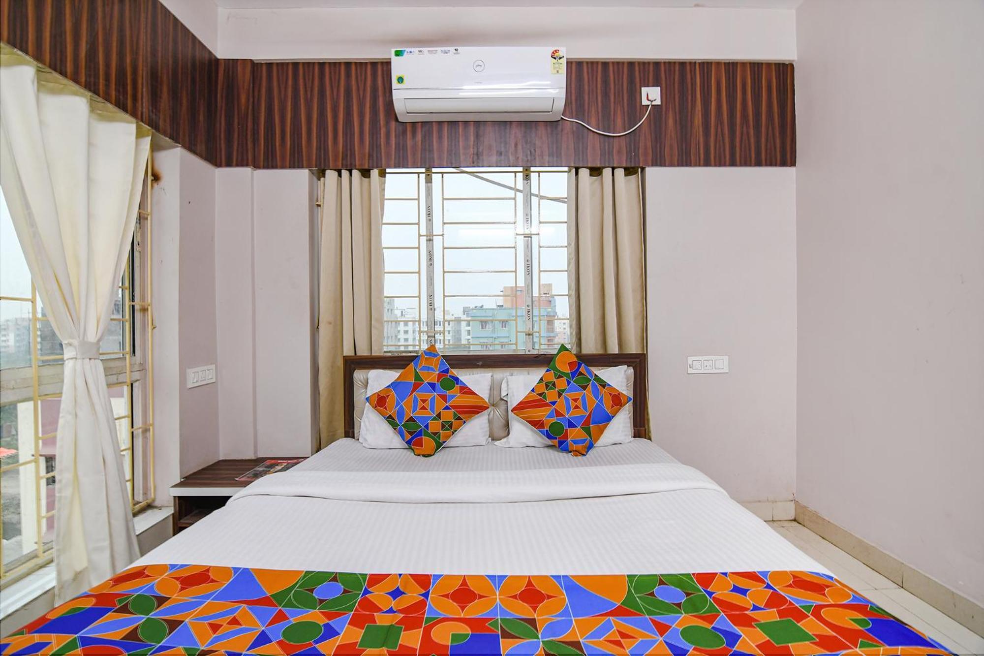 Collection O The White House 3* Kolkata