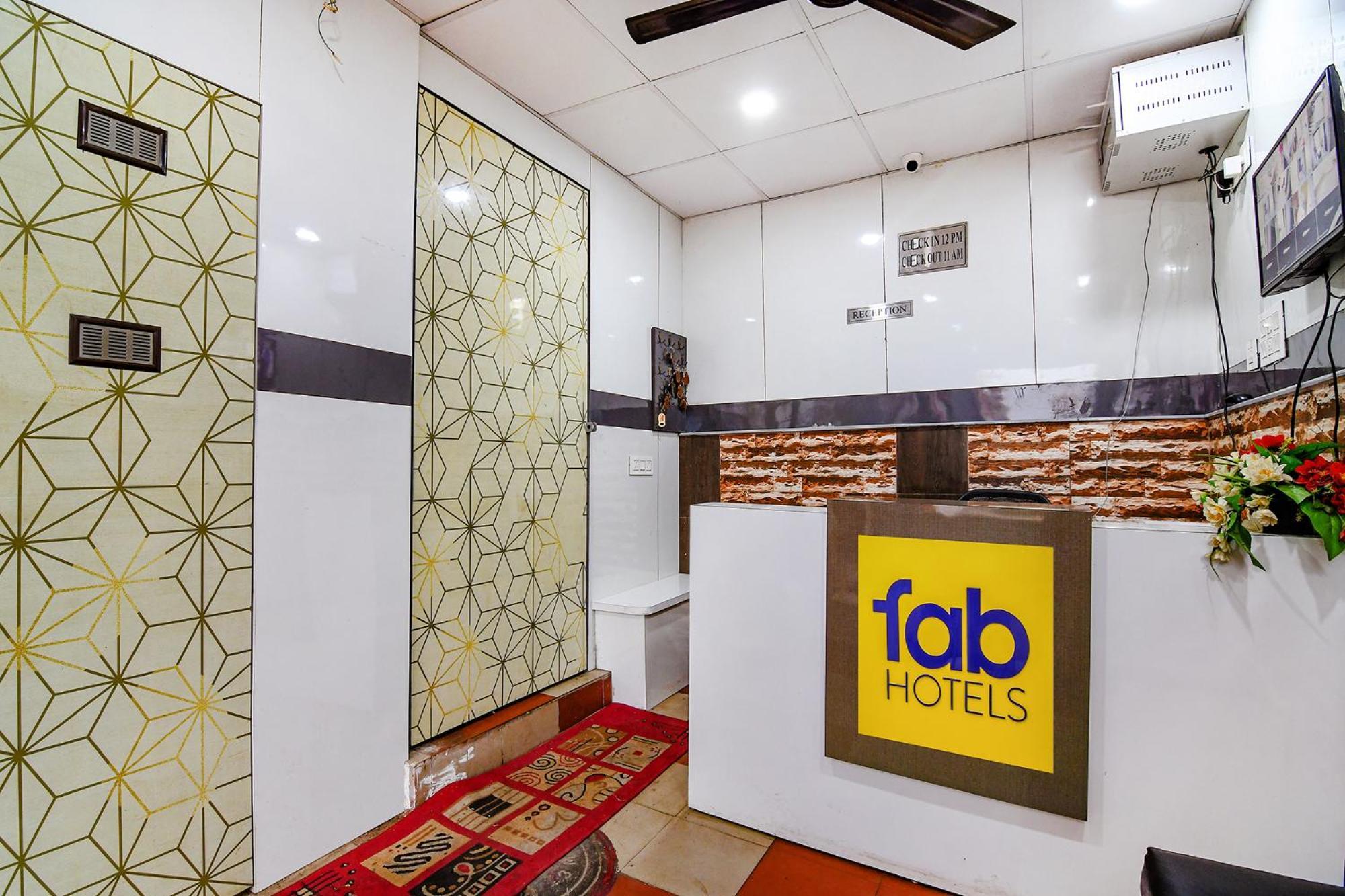 Hotel Collection O The White House Kolkata