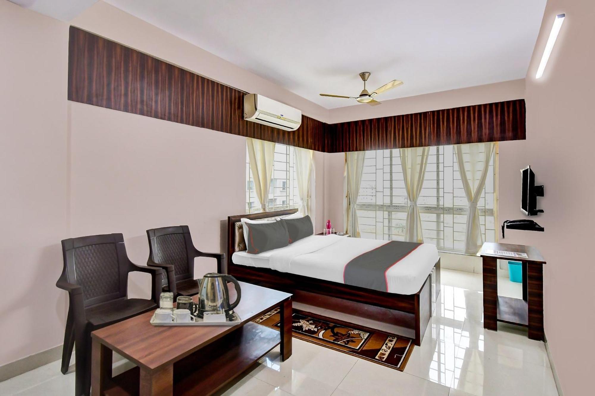 Hotel Collection O The White House Kolkata